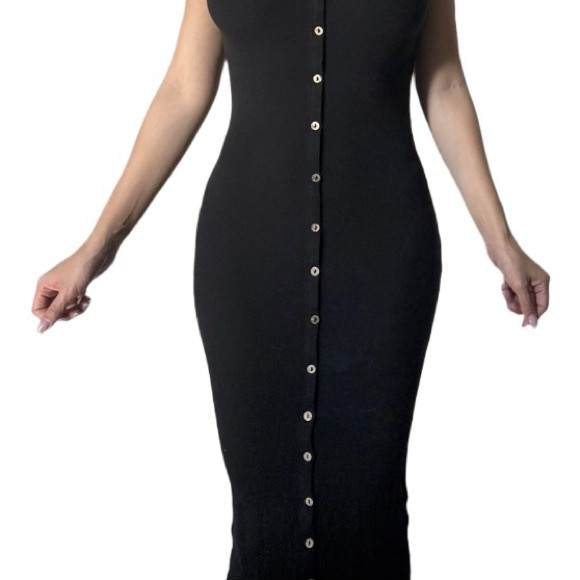 Black Button-Down Sleeveless Dress - Picture 1 of 2